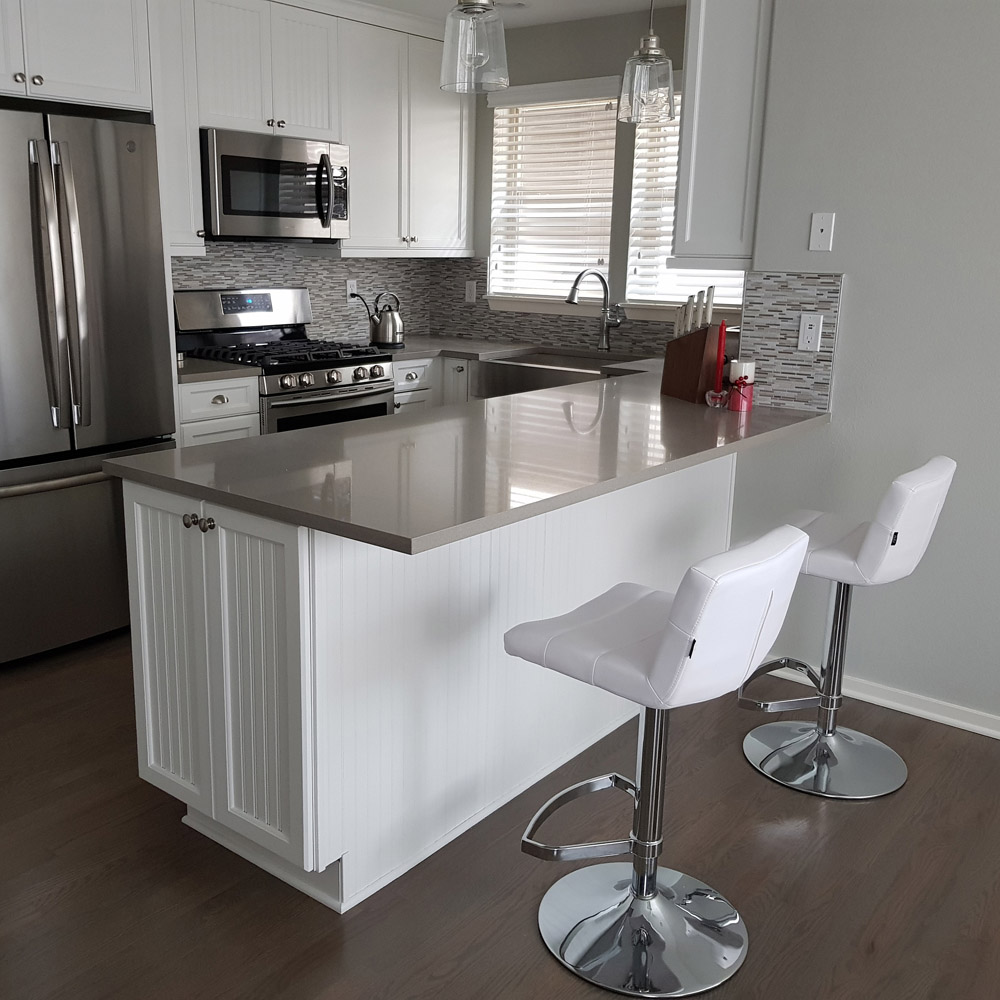 Lattice Adjustable Height Swivel Armless Bar Stool Zuri Furniture