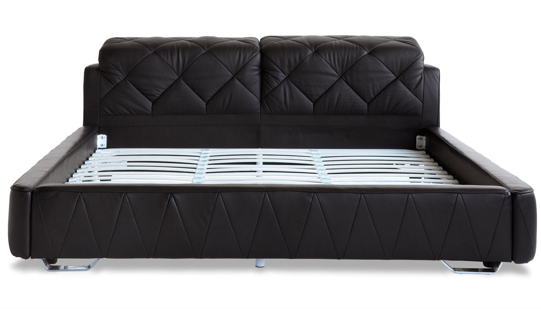 Manhattan Modern Platform Bed in TopGrain Leather Zuri Furniture