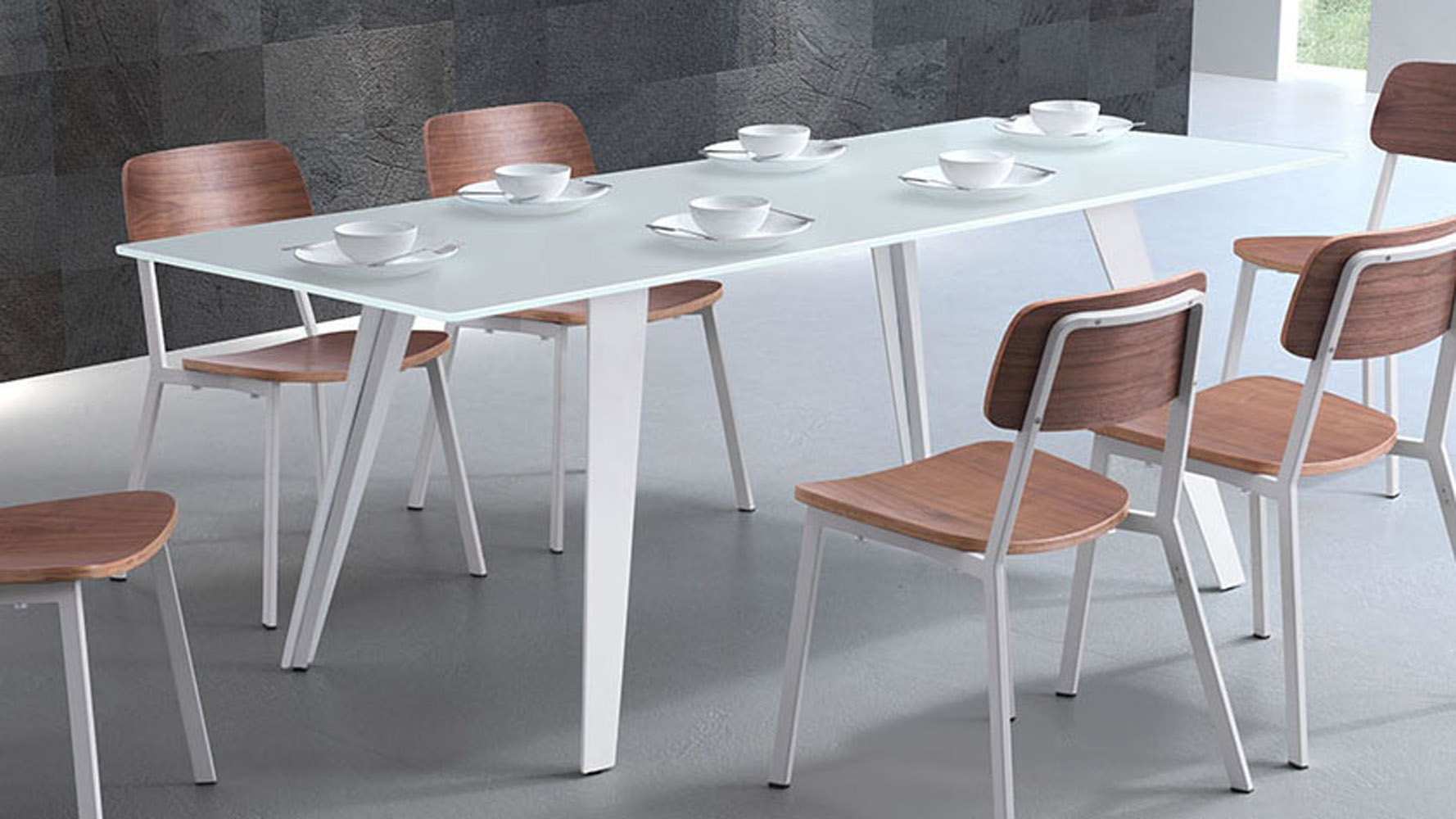 Modern Hans Glass Dining Table White Zuri Furniture