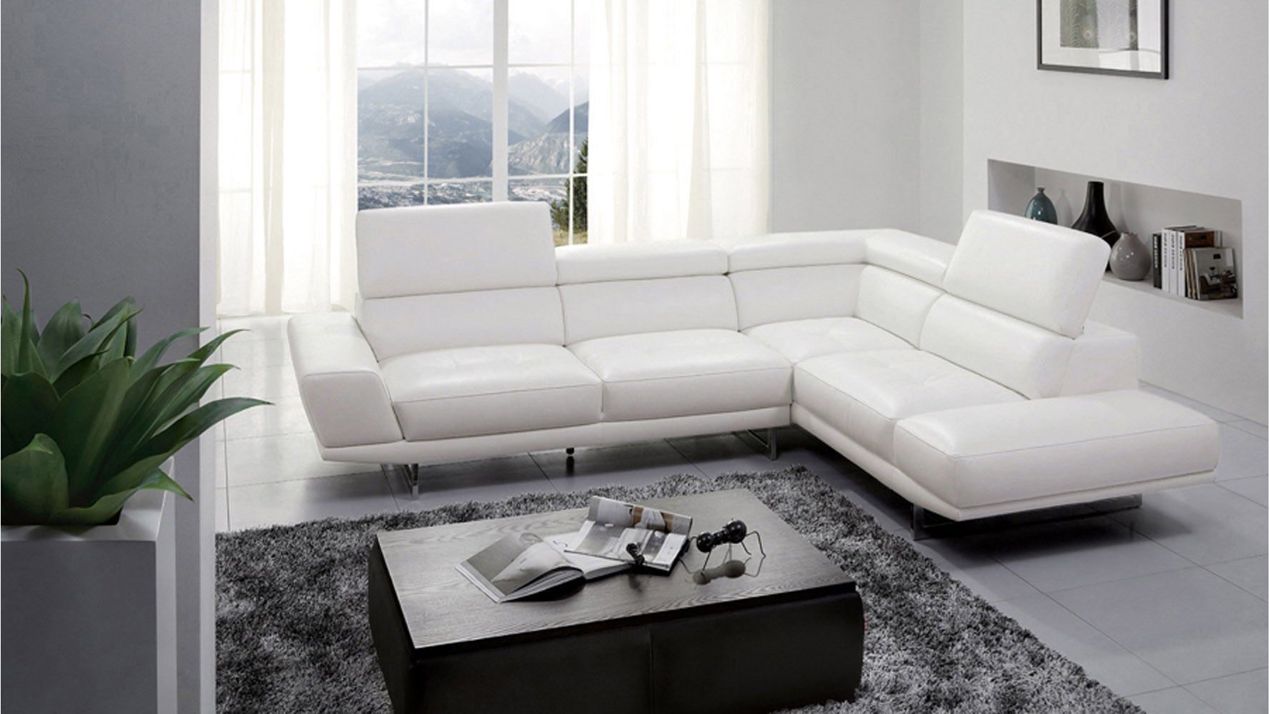 Posh White Top Grain Leather Modern Corner Sectional Sofa with Chaise