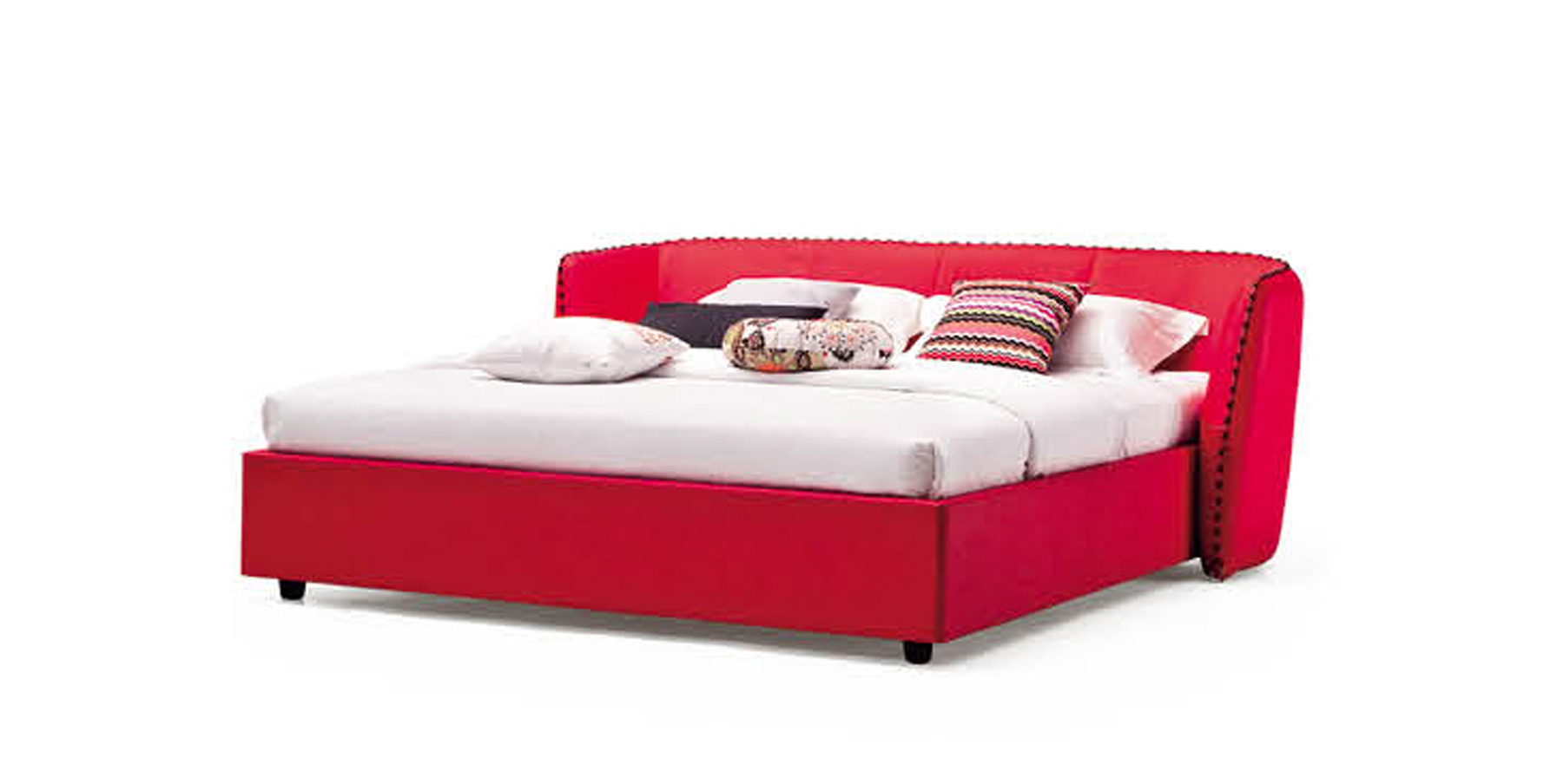 Vitali Leather Red Platform Bed by Zuri Furniture Zuri Furniture