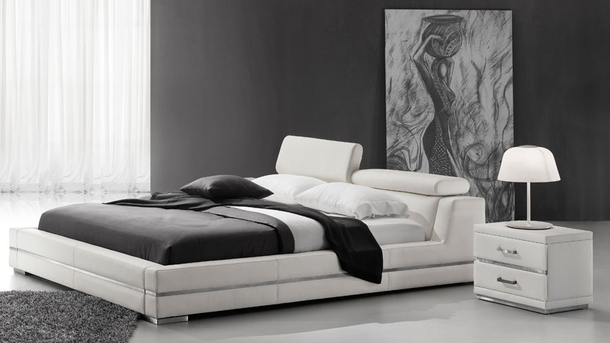 Hera White Leather Platform Bed Hera White Leather Platform Bed
