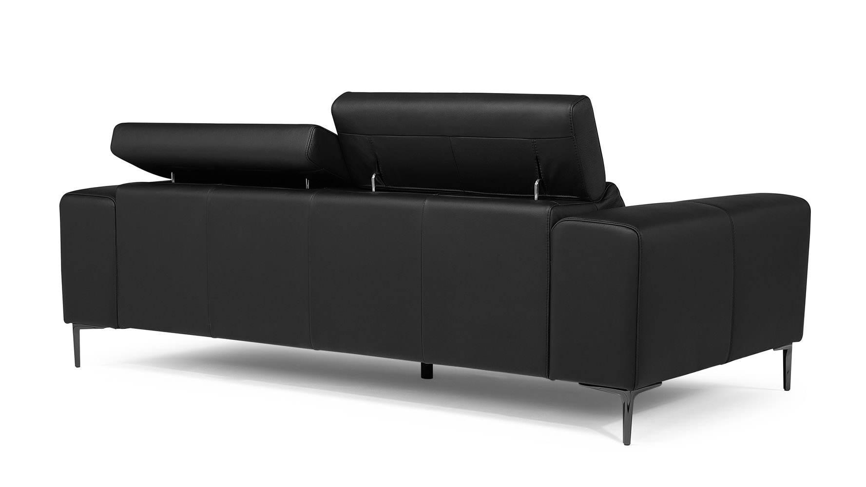 06_Rousso_Loveseat_Black_Back_