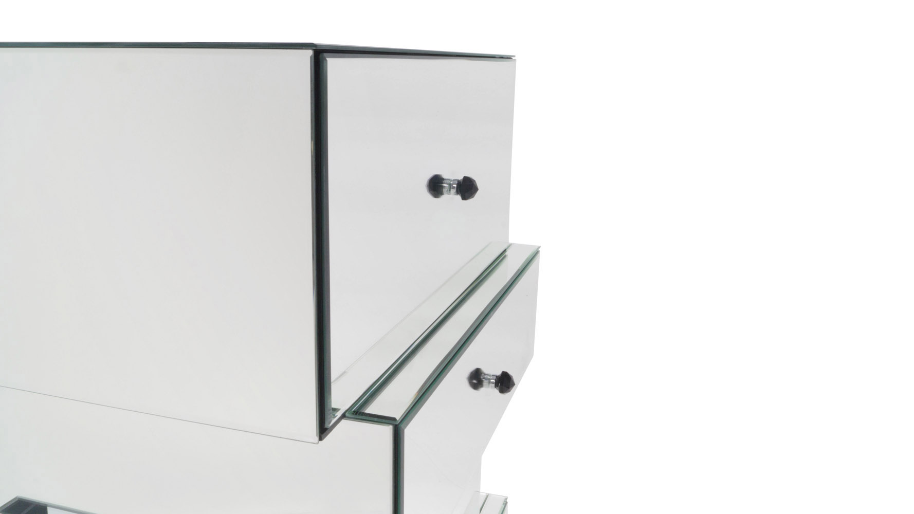 Tada Mirrored Chest