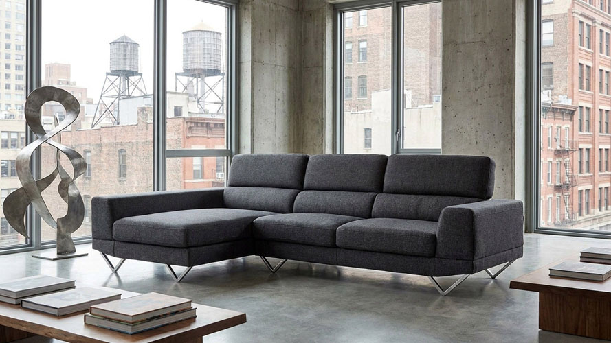 Trago Sectional